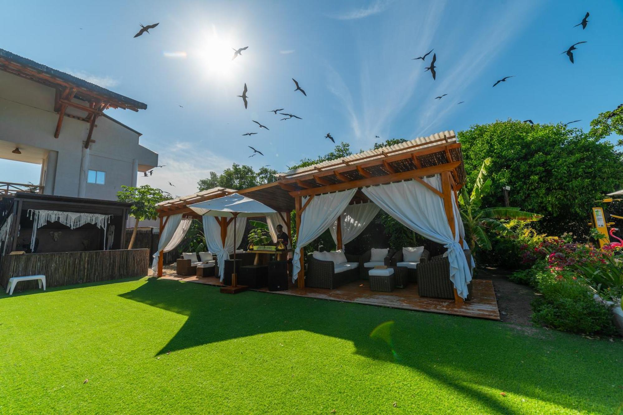 Pao Pao Hotel & Beach Club Isla Grande  Exterior foto